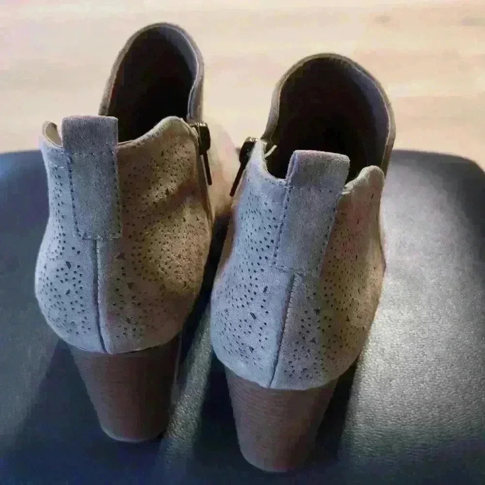 Parker & Sky ankle boots Size: 8